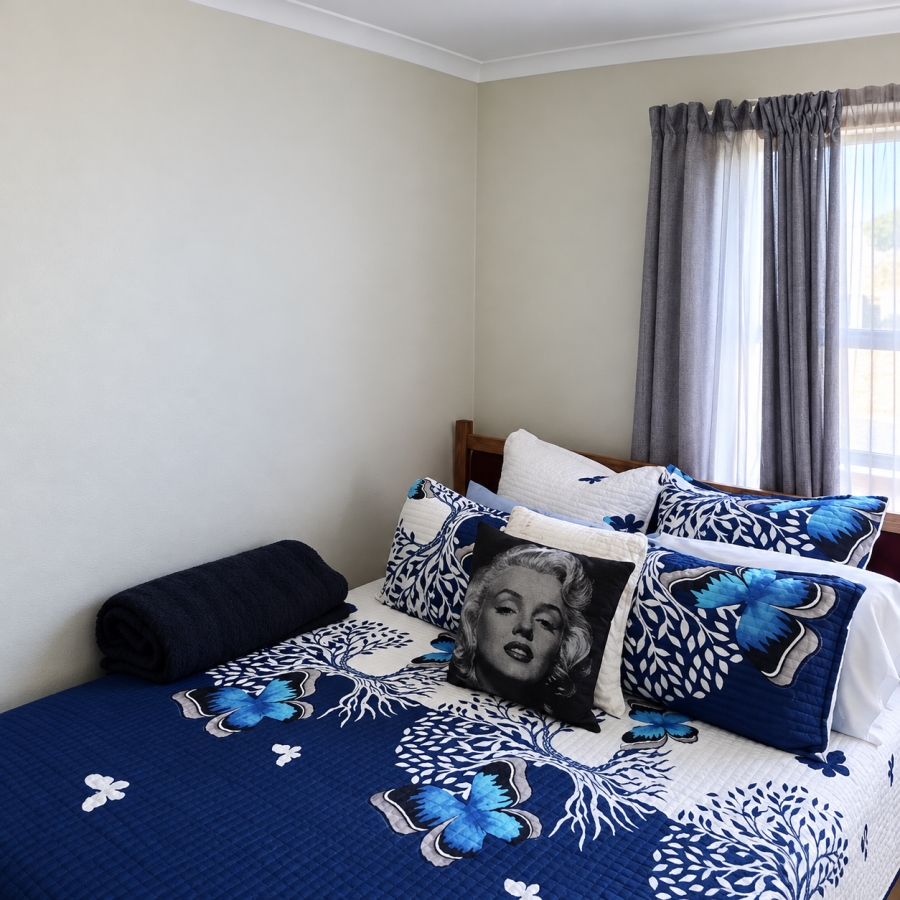 To Let 2 Bedroom Property for Rent in Guldenland Western Cape